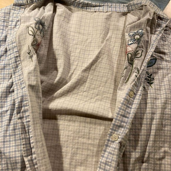 Vintage Erica Casuals Women's Floral Emb Gingham short Sleeve Button Up - Picture 2 of 3